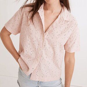 Madewell Oversized Eyelet Button-Up Shirt in Dusty Pink - size XXS